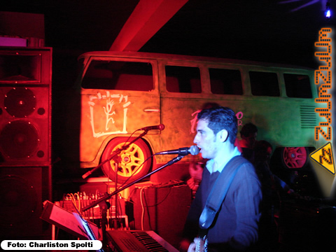 08.jpg