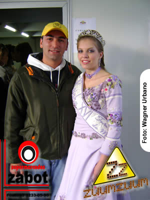 09.jpg