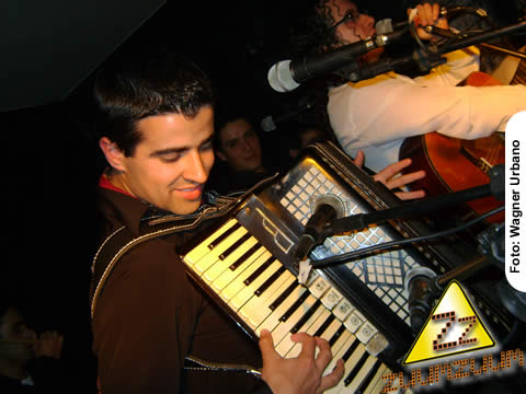 08.jpg