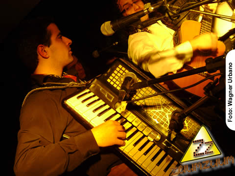 09.jpg