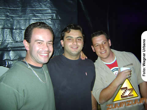 03.jpg