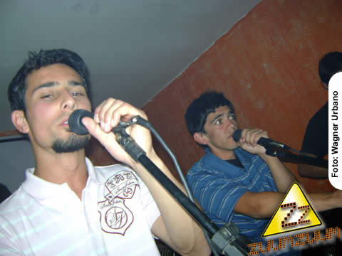 02.jpg